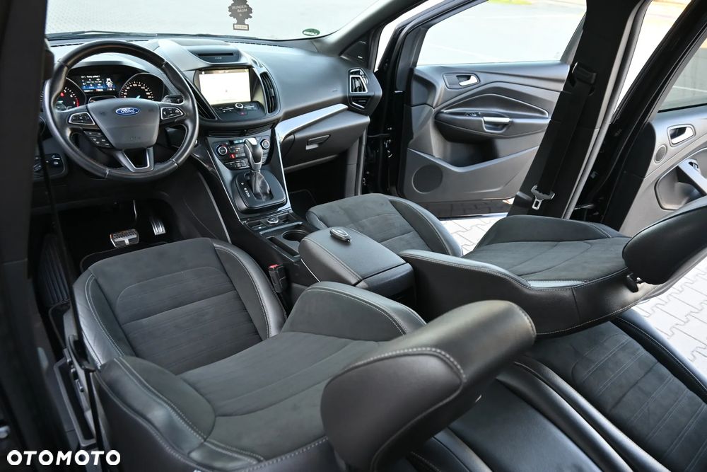 Ford Kuga 1.5 EcoBoost 4x4 ST-Line - 21