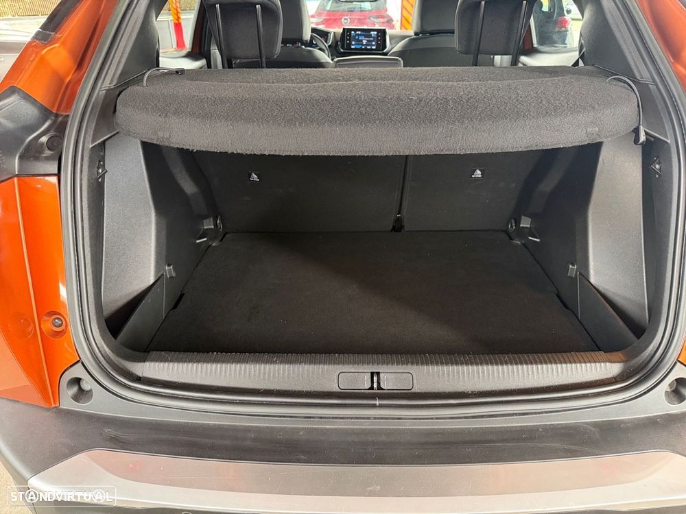 Peugeot 2008 1.2 PureTech Allure Pack - 10