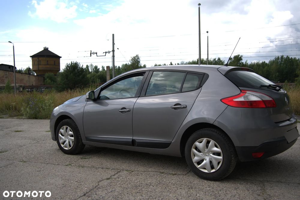 Renault Megane 1.6 16V Generation - 11