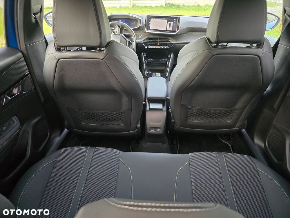 Peugeot 2008 PureTech 130 GT S&S EAT8 - 13