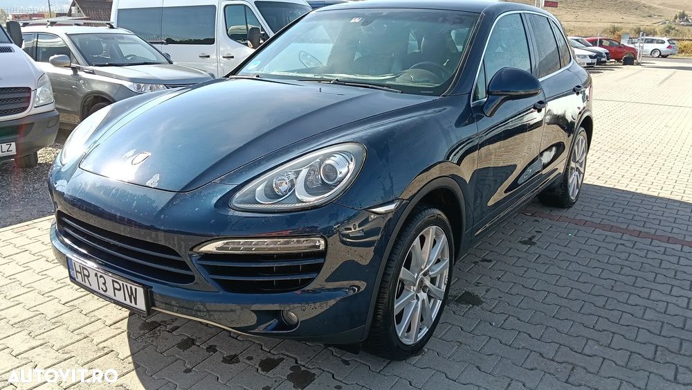 PORSCHE Cayenne