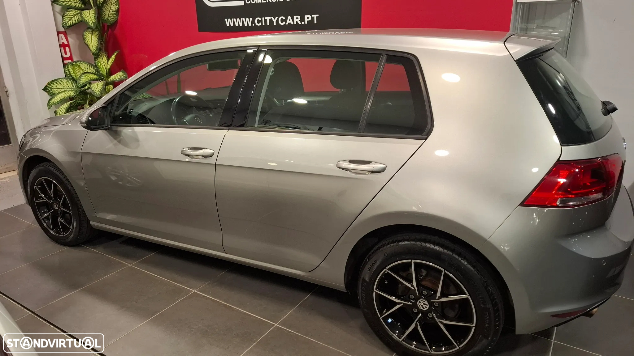 VW Golf 1.6 TDi Trendline - 10