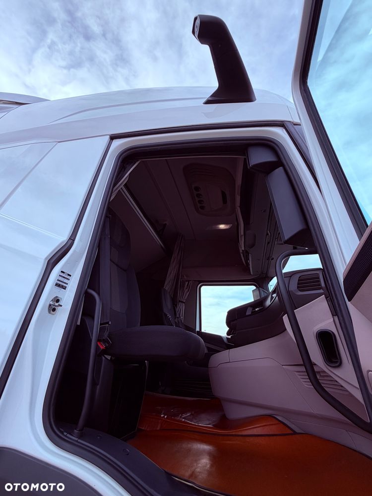 DAF XG480 - 24