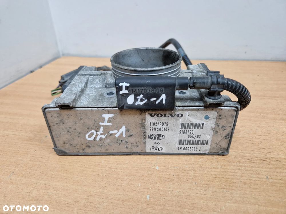 PRZEPUSTNICA VOLVO S60I V70II XC70I  S80I  9186793 / 99W250103 - 1