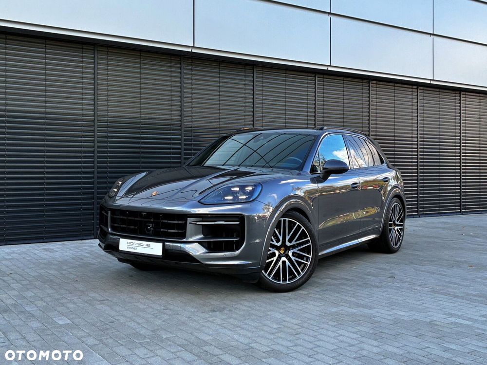 Porsche Cayenne - 2