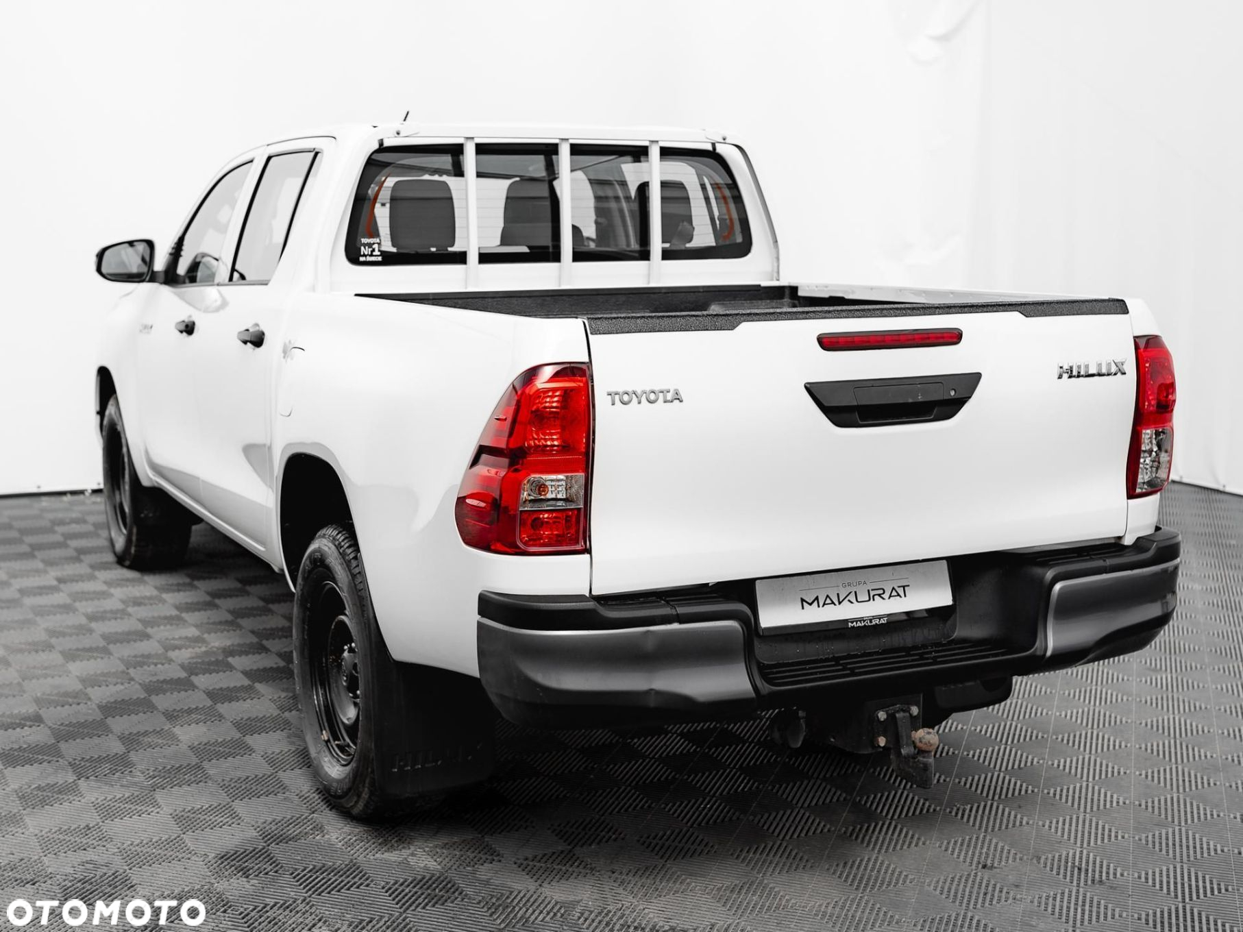 Toyota Hilux - 5