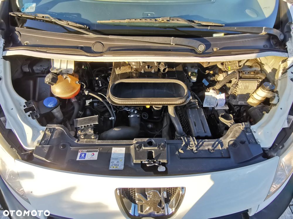 Peugeot Expert Tepee 2.0 HDi L1 Premium - 12