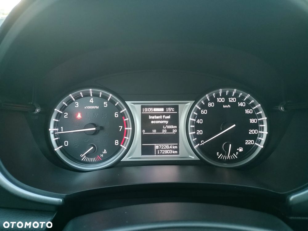 Suzuki Vitara 1.6 Comfort 4WD - 20