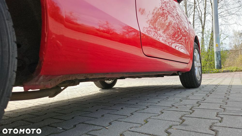 Toyota Yaris 1.0 VVT-i - 8