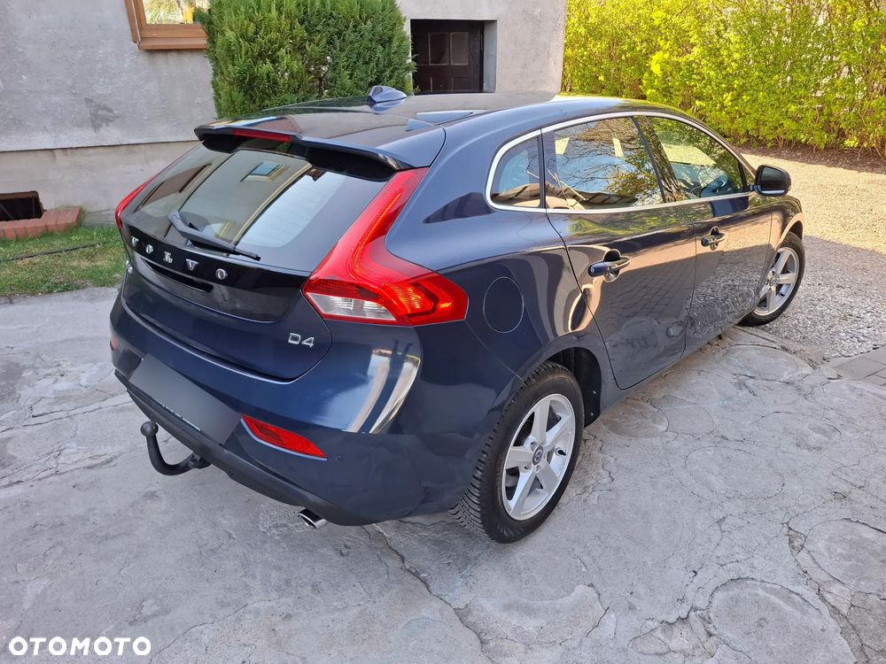 Volvo V40 D4 Ocean Race - 6