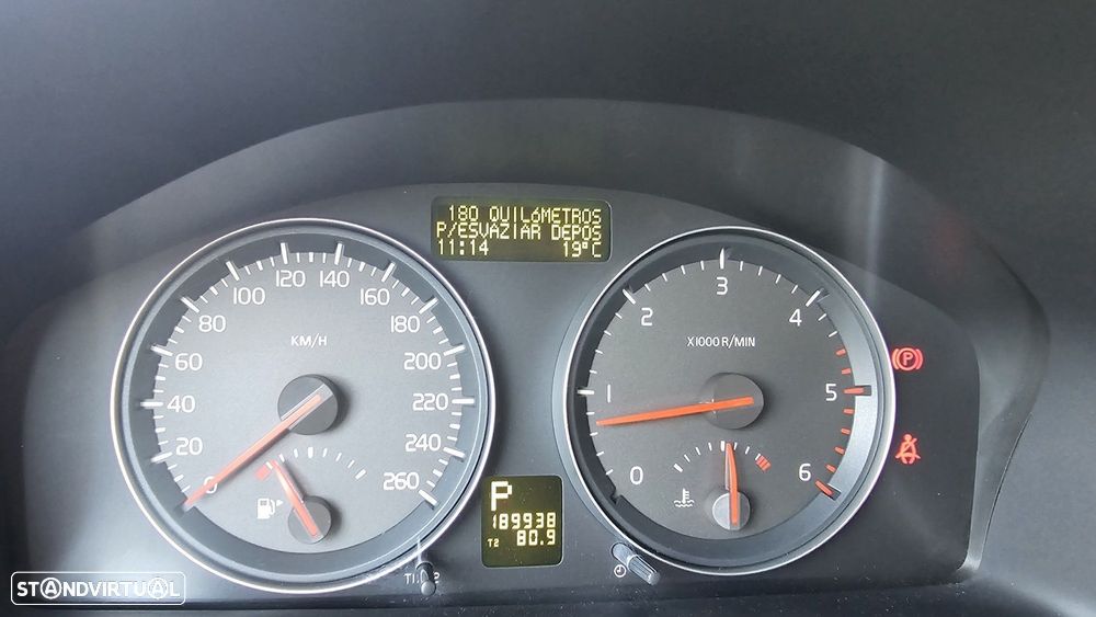 Volvo C70 2.4 D5 Summum Geartronic - 10