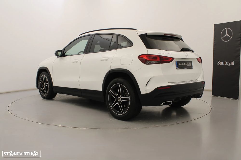 Mercedes-Benz GLA 180 d AMG Line - 10