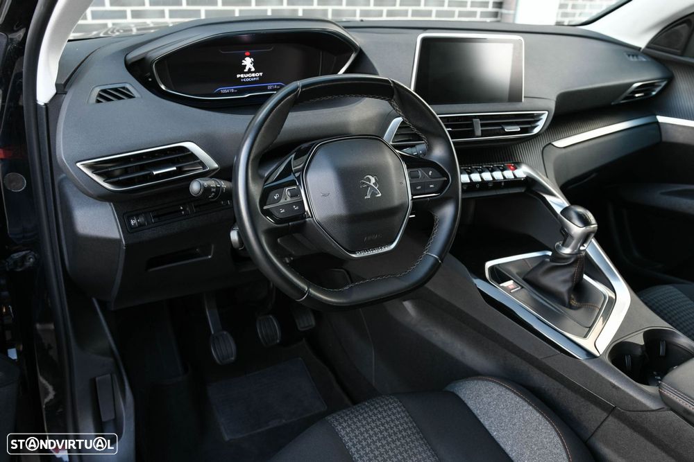 Peugeot 3008 1.5 BlueHDi Active - 15