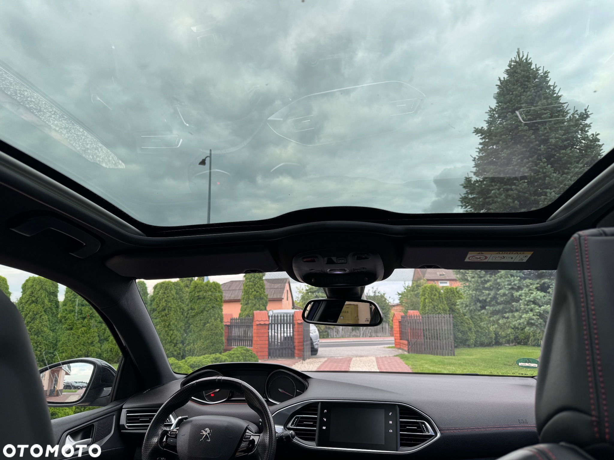 Peugeot 308 BlueHDi FAP 130 EAT8 Stop & Start GT - 18