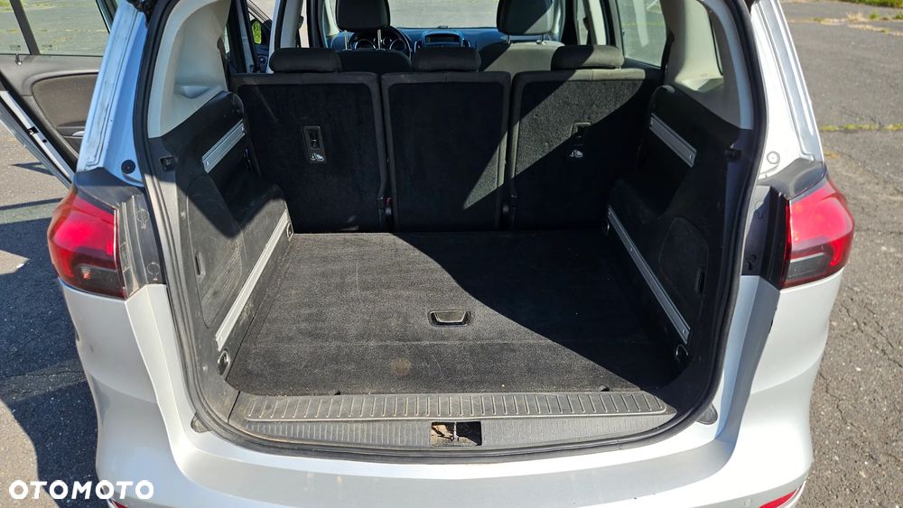 Opel Zafira - 12