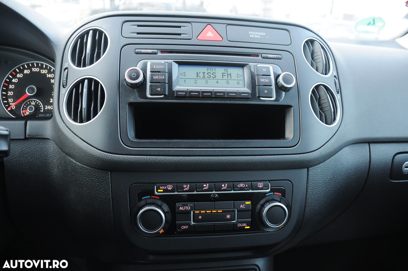 Volkswagen Golf Plus 2.0 TDI DPF Trendline - 8
