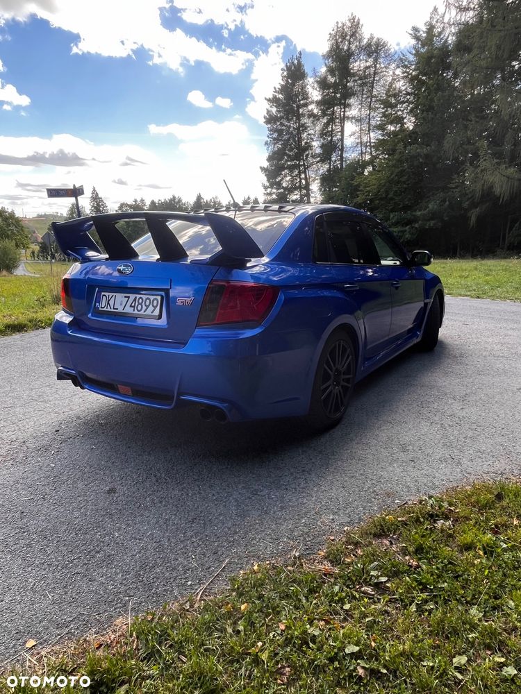 Subaru Impreza STI - 9