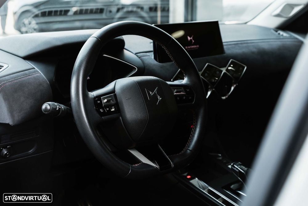 DS DS3 E-Tense Performance Line + - 10