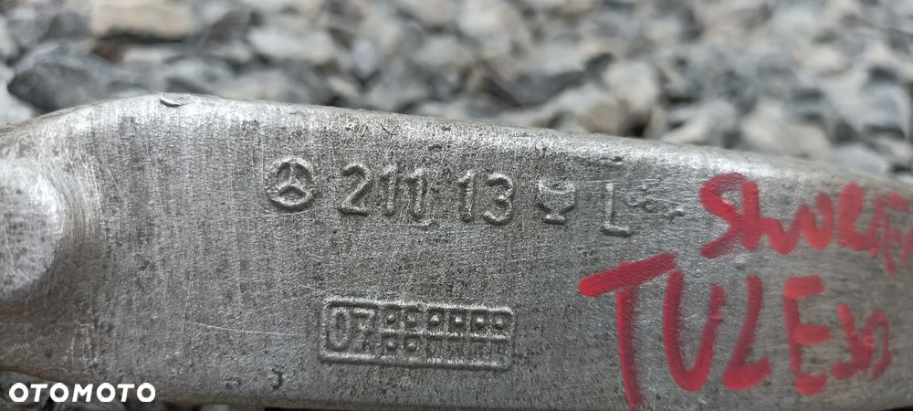 MERCEDES W211 WAHACZ PRZEDNI LEWY BANAN ORYGINAŁ USZK. TULEJA - 3