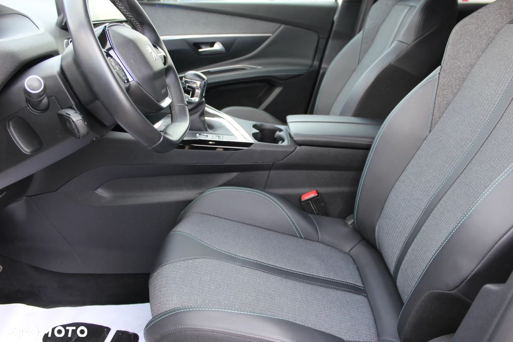 Peugeot 3008 1.2 PureTech Active Pack S&S - 12