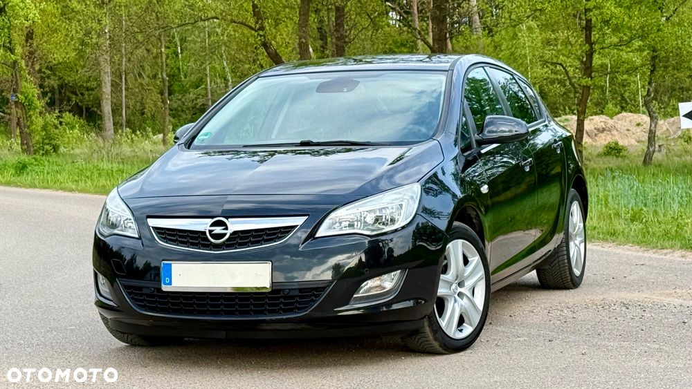 Opel Astra - 1