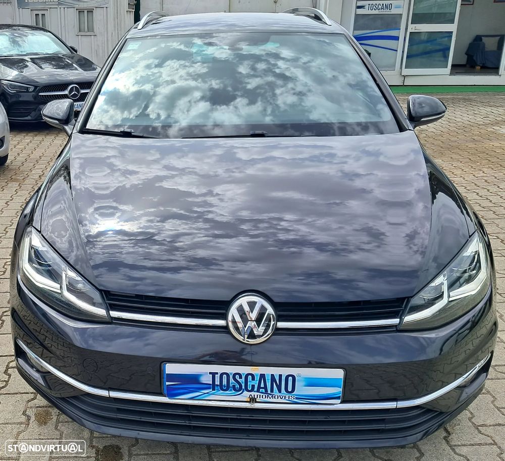 Volkswagen Golf Variant 1.6 TDi Confortline DSG — fotografia 17