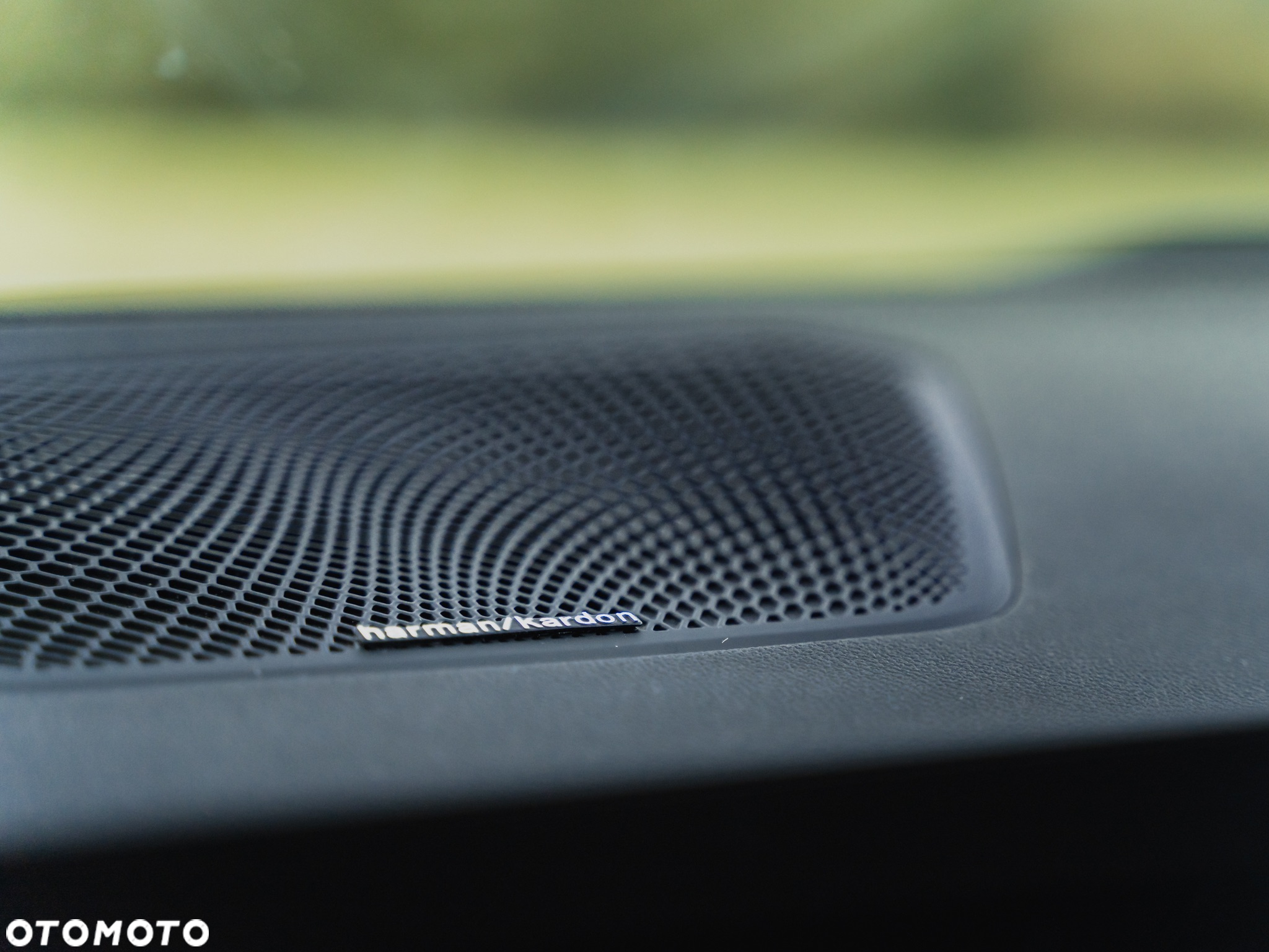 BMW Seria 3 318i - 14