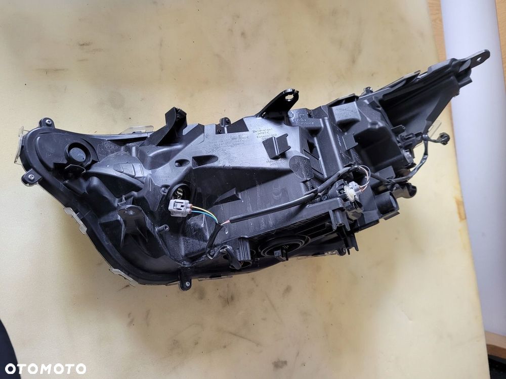 LAMPA PRAWY PRZÓD LED TOYOTA RAV4 81185-42842 - 6