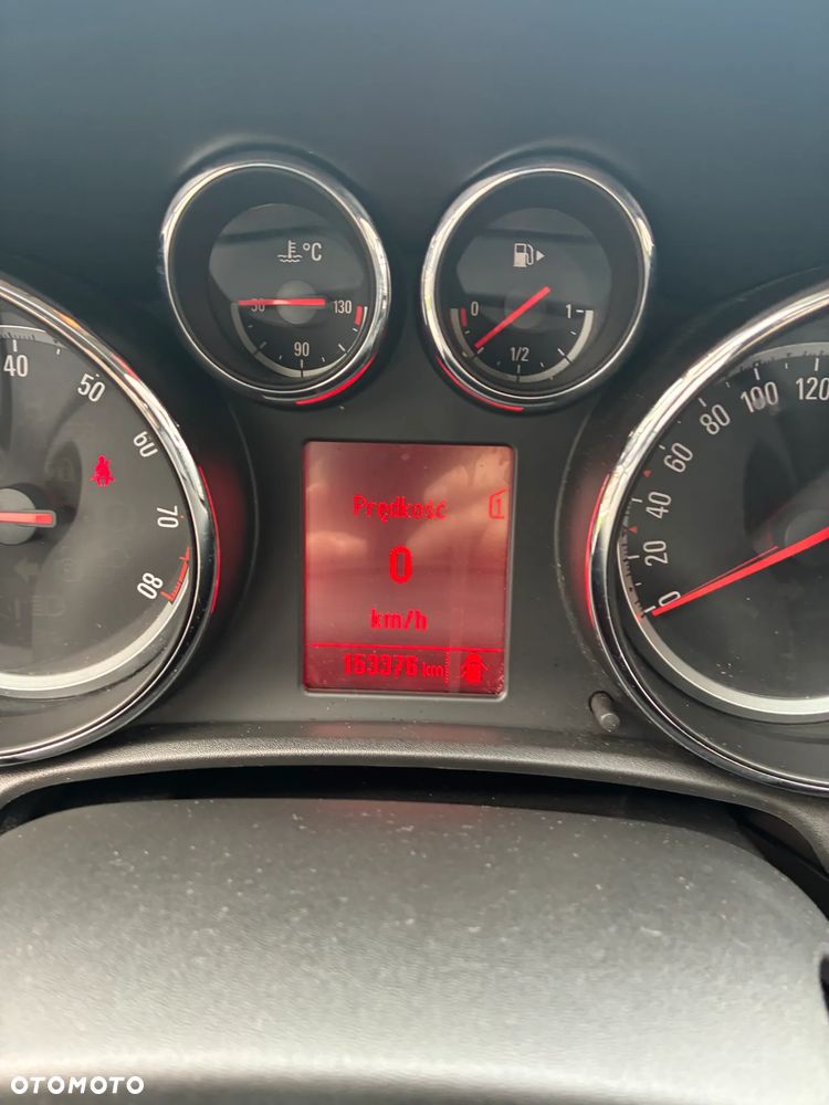 Opel Astra 1.4 Turbo - 7