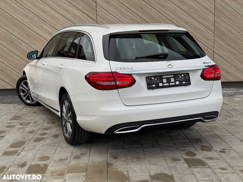 Mercedes-Benz C 220 d 4Matic T 9G-TRONIC Avantgarde - 19