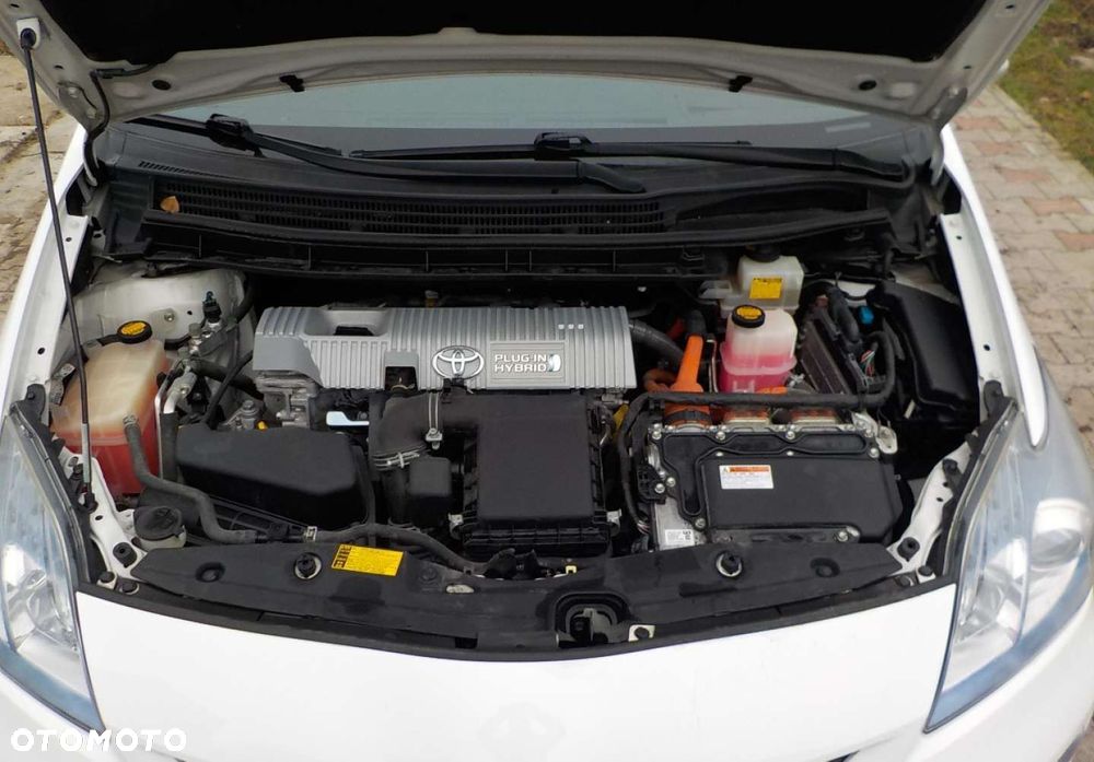 Toyota Prius - 3