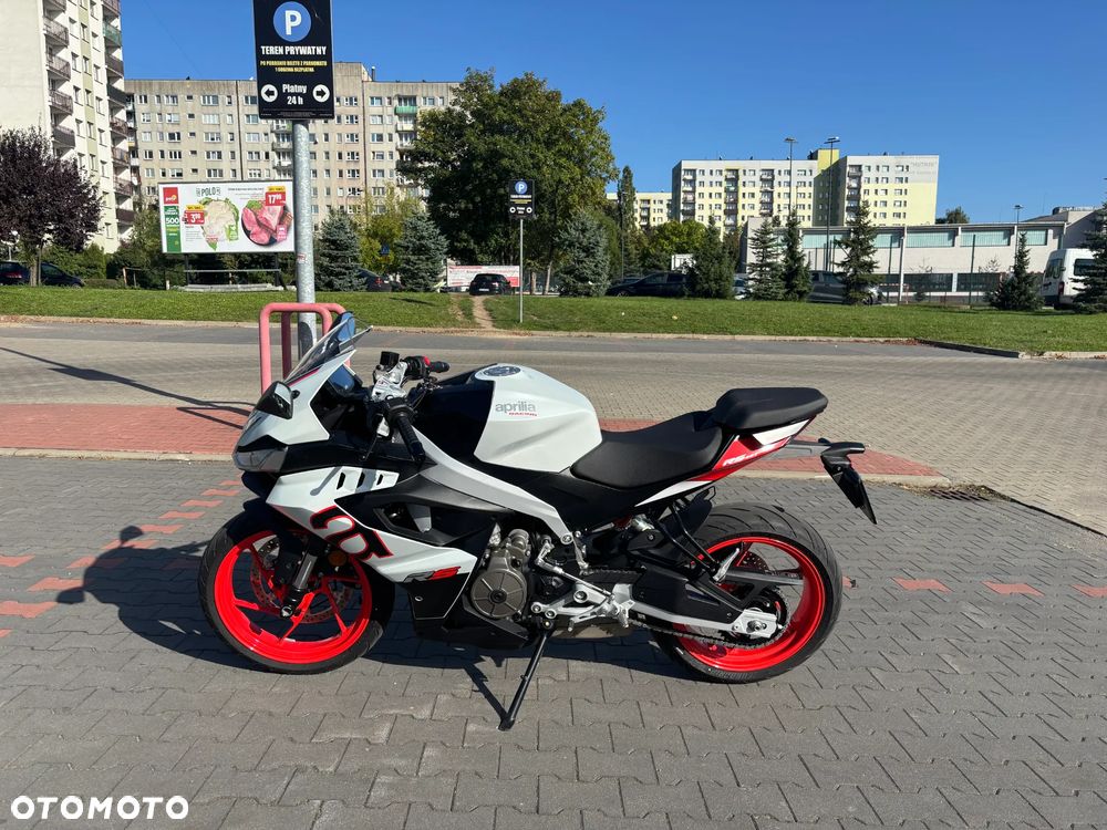 Aprilia RS - 8