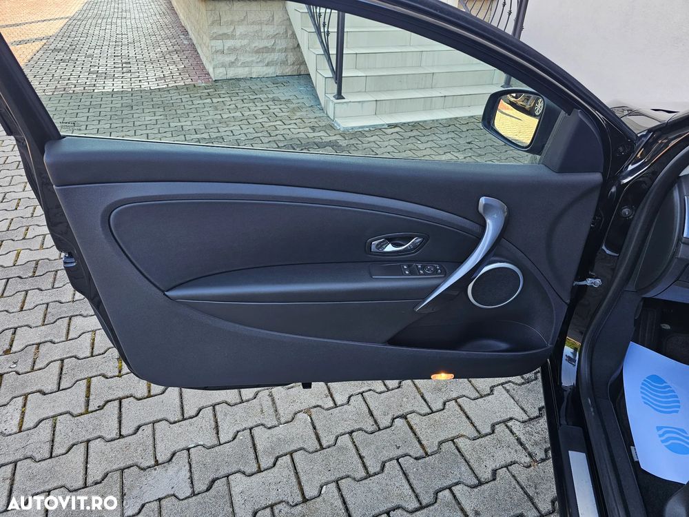 Renault Megane ENERGY TCe 130 Start & Stop GT Line - 23