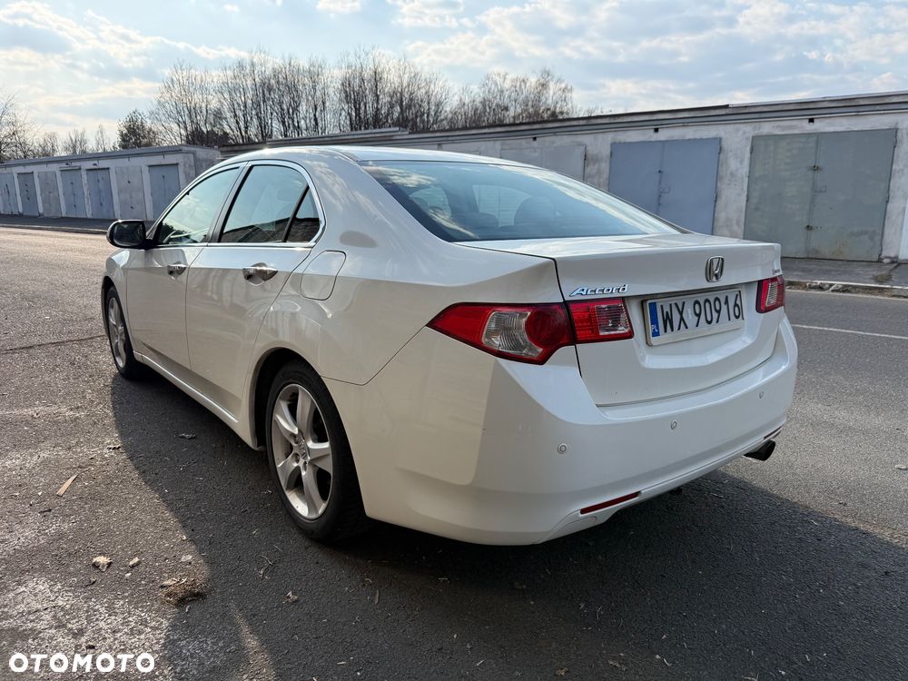 Honda Accord 2.0 Executive - 5