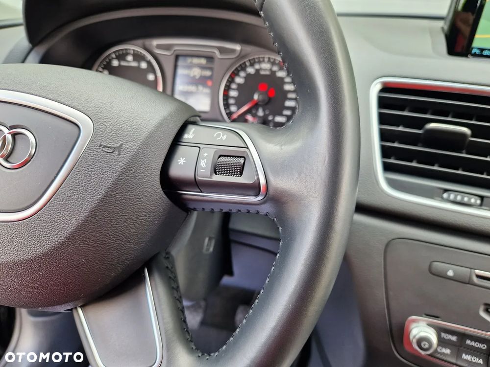 Audi Q3 1.4 TFSI Edycja Specjalna - 33