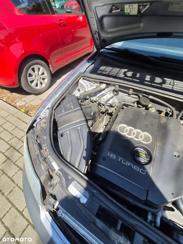 Audi A4 Avant - 4
