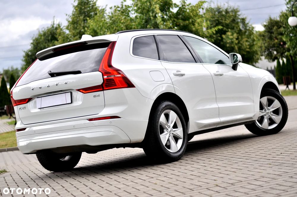 Volvo XC 60 B4 B Geartronic Momentum Pro - 14