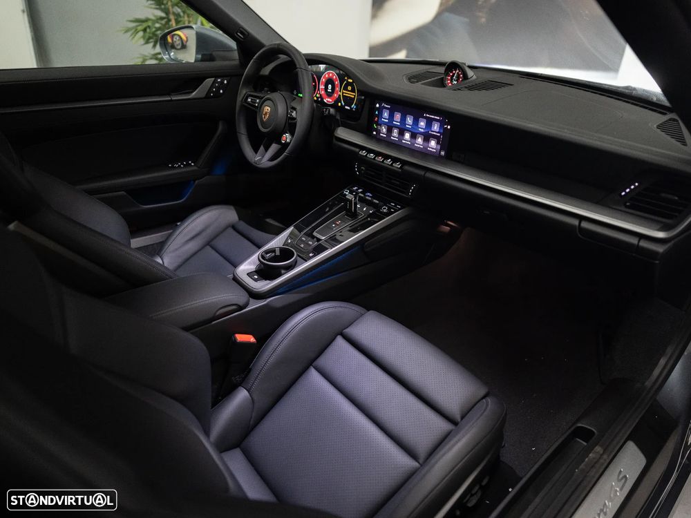 Porsche 911 (992) Carrera GTS PDK - 36