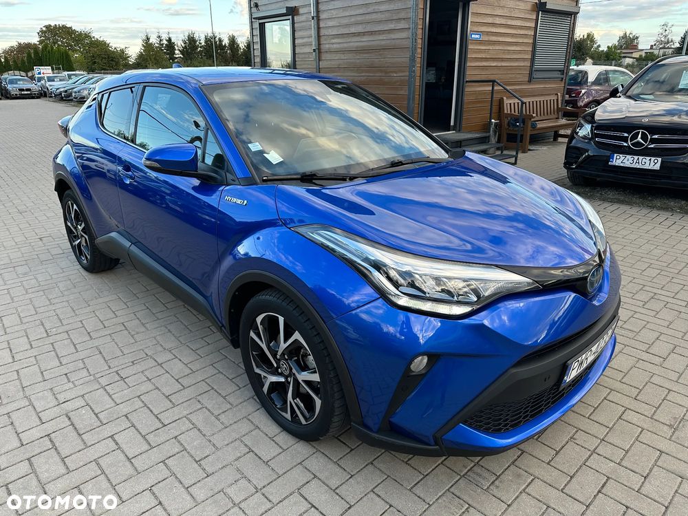 Toyota C-Hr 2020 photo 2