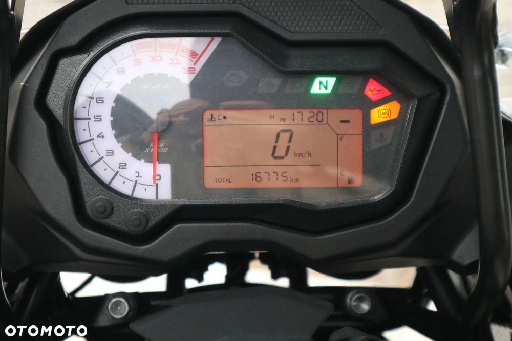 Benelli TRK 502X - 8