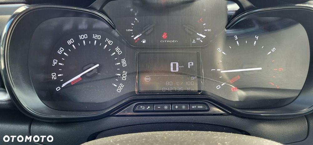 Citroën C3 Pure Tech 110 S&S EAT6 MAX - 17