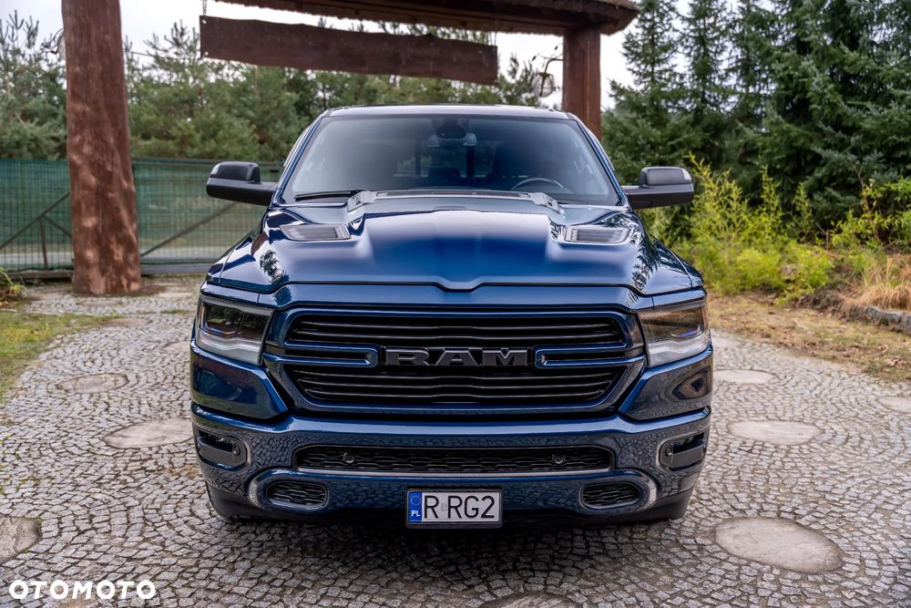 Dodge RAM 5.7 4x4 - 18