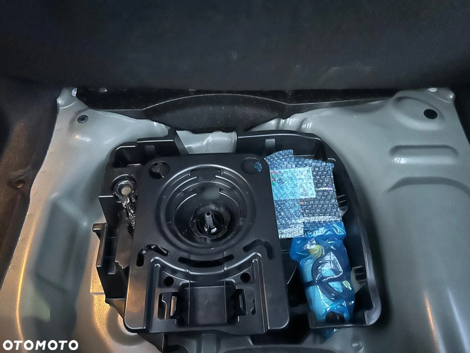 Peugeot 208 1.6 BlueHDi Allure S&S - 20