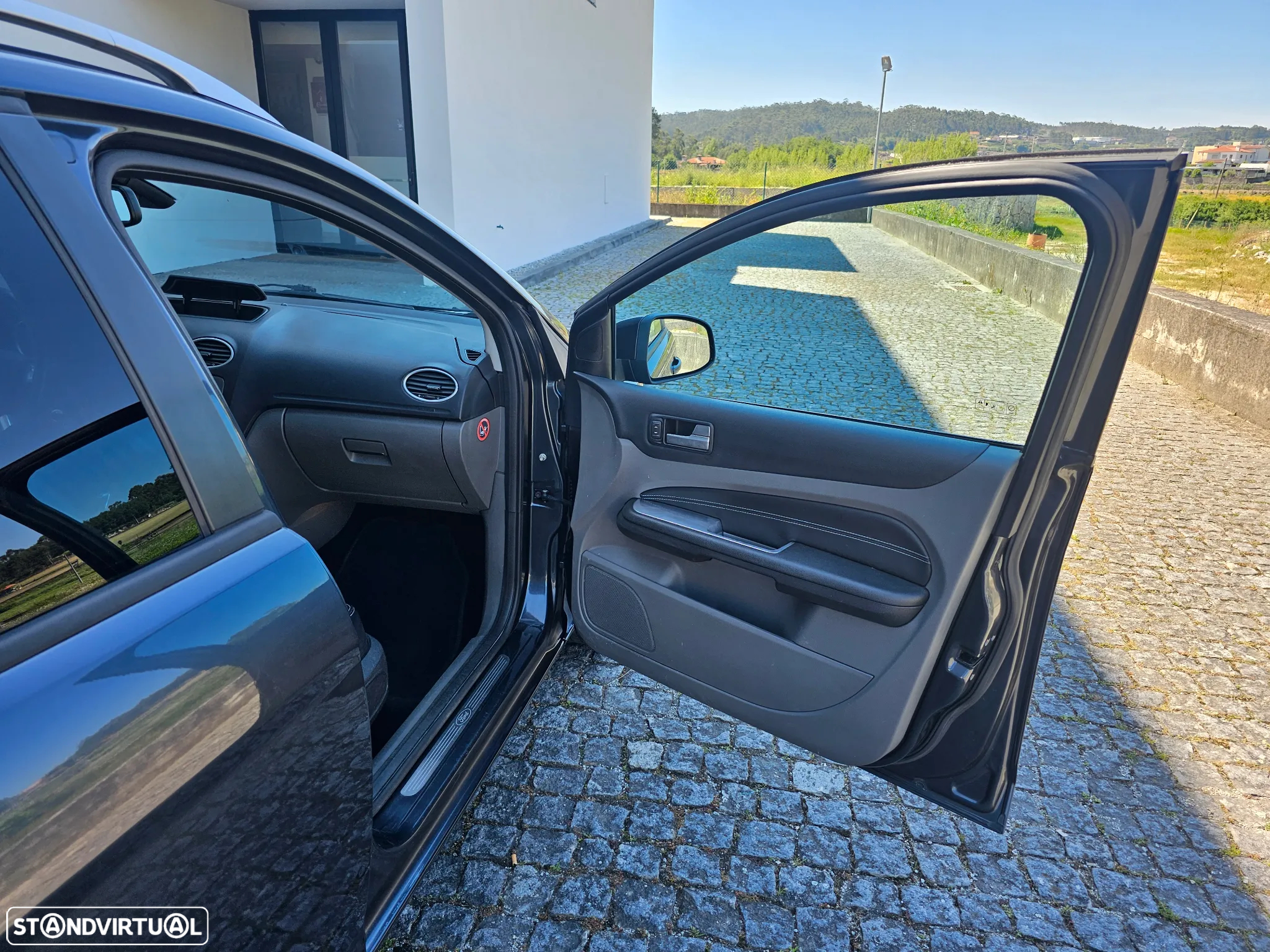 Ford Focus SW 1.6 TDCi Titanium 17 - 16