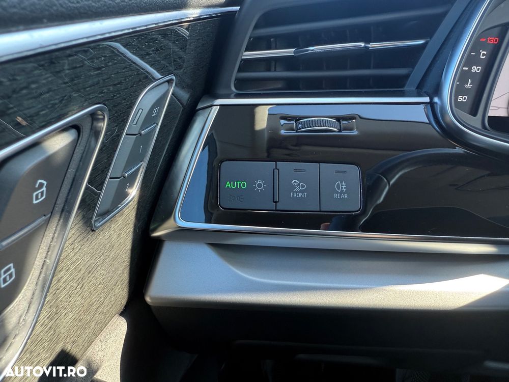 Audi Q8 3.0 50 TDI quattro Tiptronic MHEV - 37