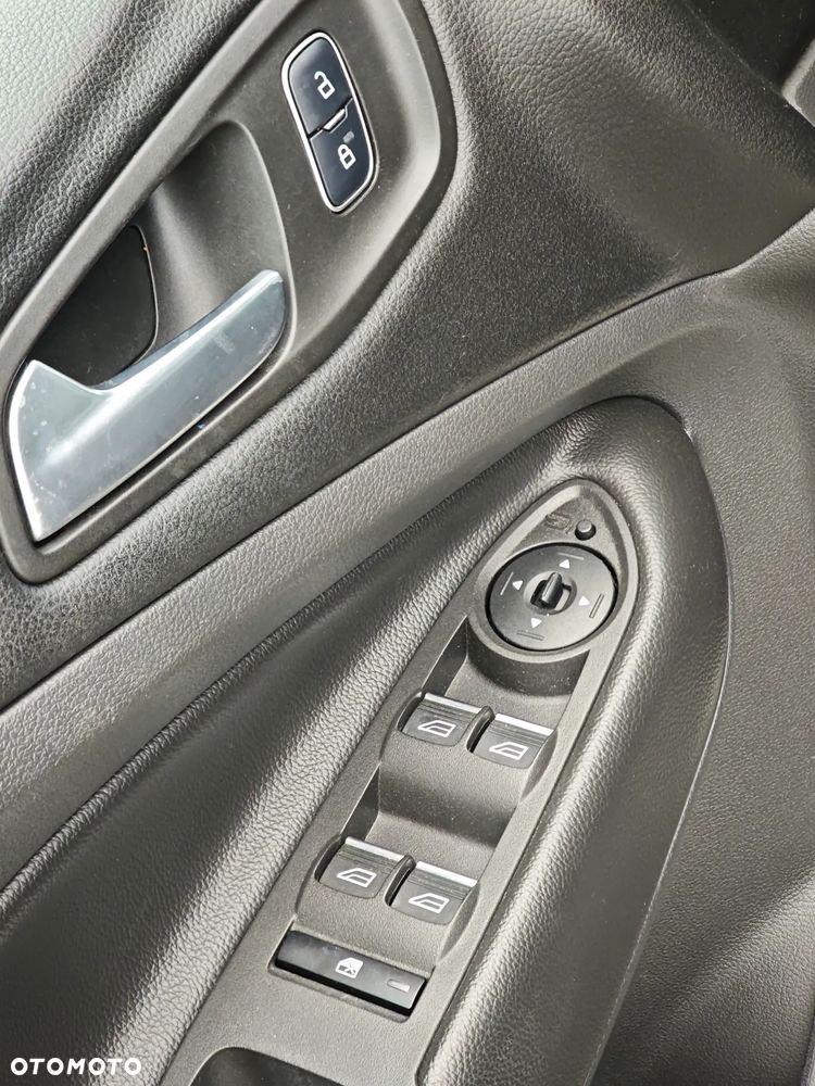 Ford Kuga 1.5 EcoBoost FWD ST-Line ASS - 22