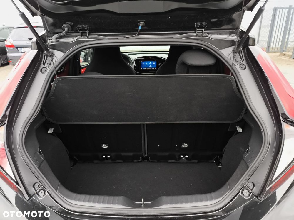 Toyota Aygo X 1.0 VVT-i Style - 13