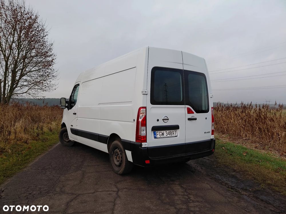 Nissan NV 400 - 17