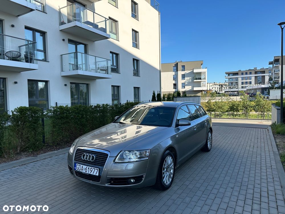 Audi A6 Avant - 1