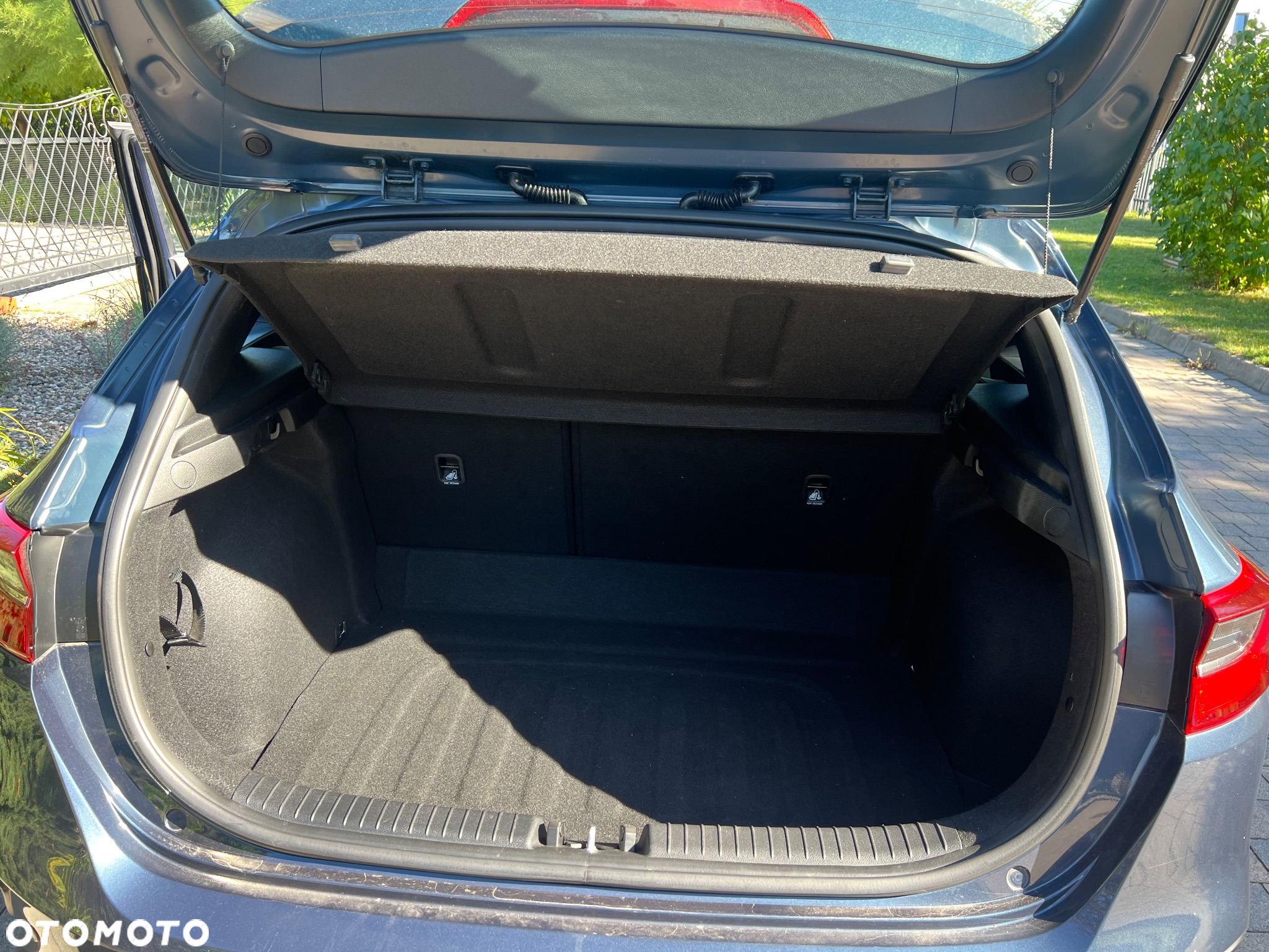 Kia Ceed - 26